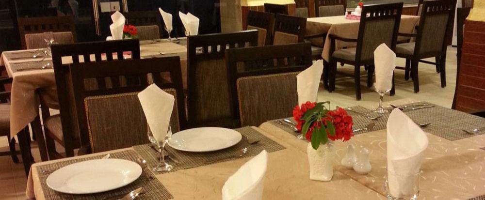 Renad Hotel Аман Екстериор снимка