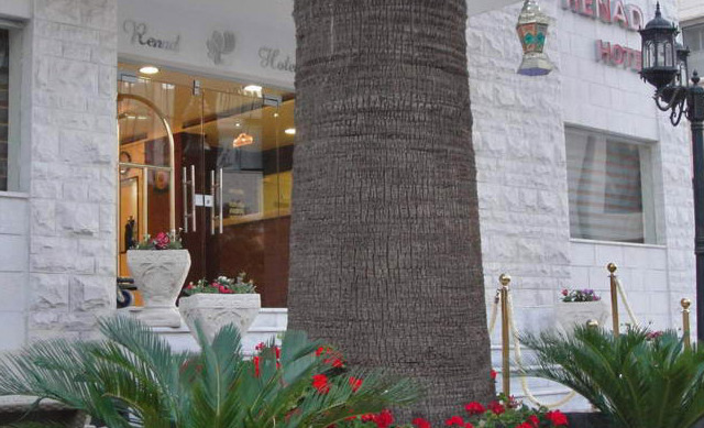 Renad Hotel Аман Екстериор снимка