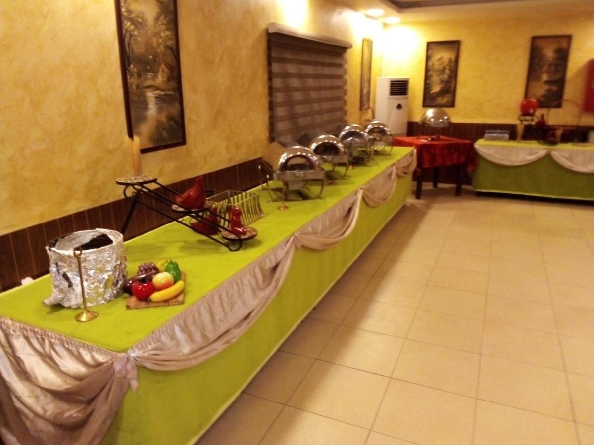 Renad Hotel Аман Екстериор снимка