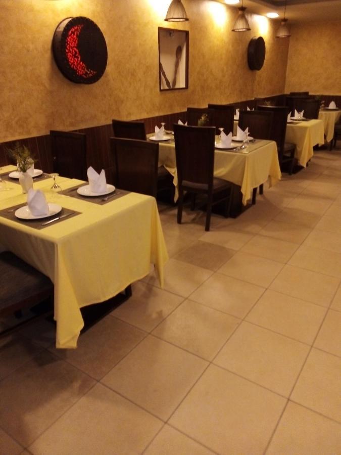 Renad Hotel Аман Екстериор снимка